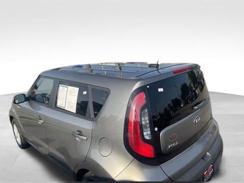 Used 2015 Kia Soul FWD image 5