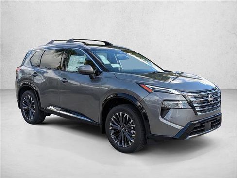 New 2026 Nissan Rogue Platinum image 6