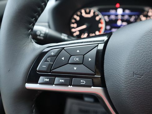 New 2025 Nissan Altima 2.5 SL image 22