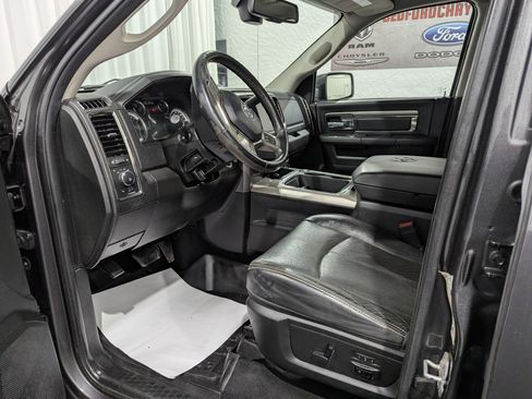 Used 2018 RAM 2500 Laramie w/ Sport Appearance Group image 14
