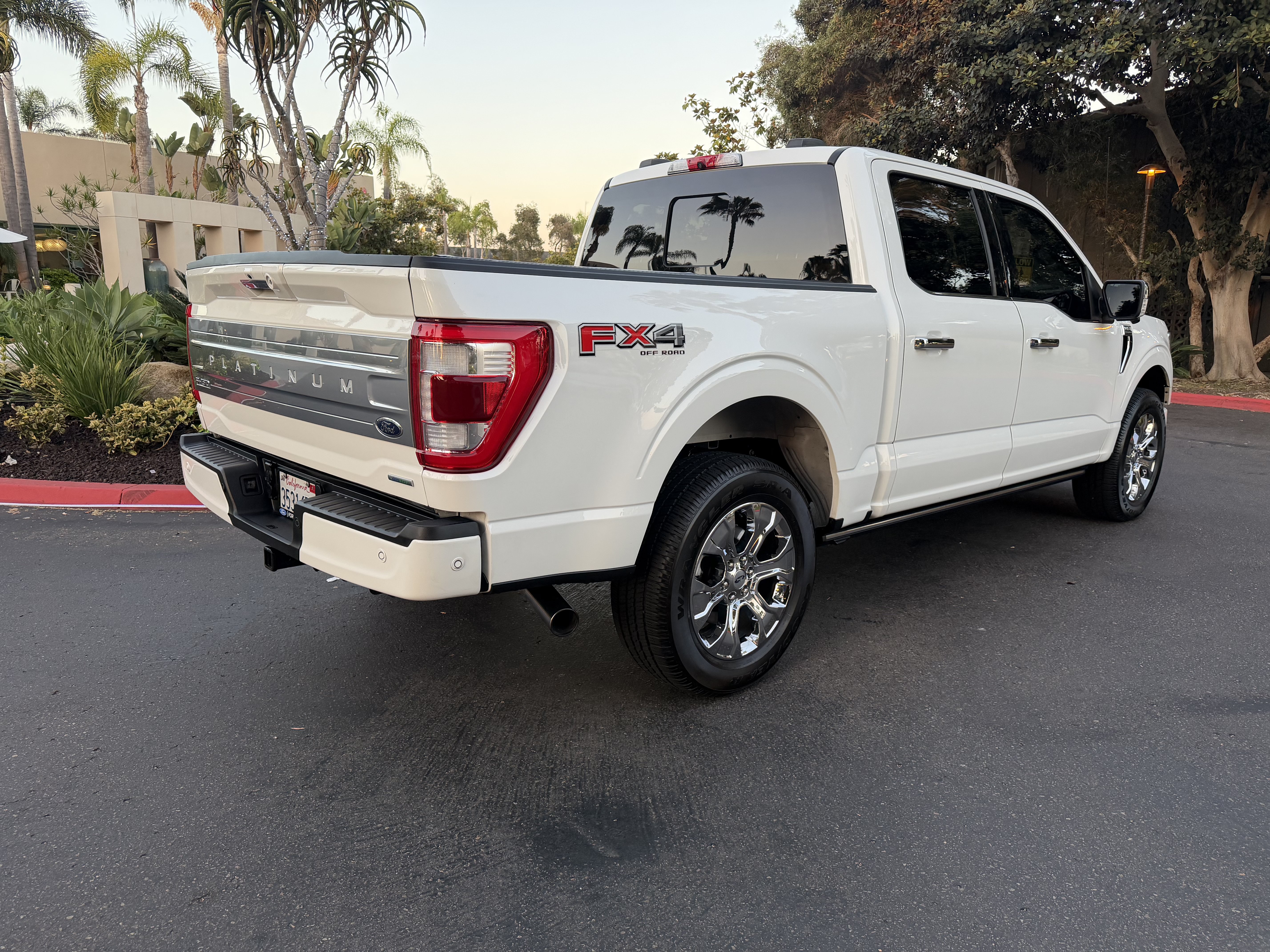 Used 2021 Ford F150 Platinum w/ Equipment Group 701A High AWD/4WD image 5