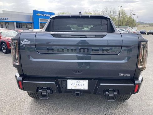 New 2026 GMC Hummer EV 4x4 Crew Cab w/ LPO, Dark Essentials Package image 5