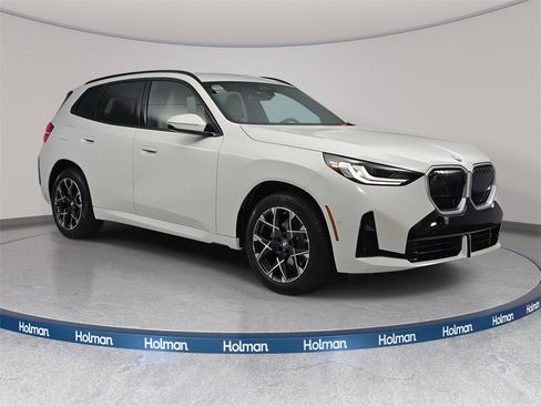 New 2026 BMW X3 xDrive30 w/ Premium Package image 3