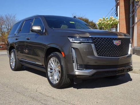 Used 2021 Cadillac Escalade Premium Luxury w/ Driver Assist Tech Package image 31