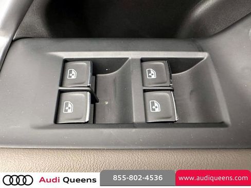 Used 2025 Audi Q5 2.0T Premium Plus w/ Premium Plus image 20