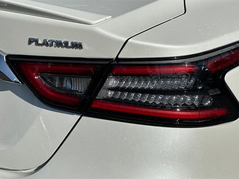 Used 2020 Nissan Maxima Platinum w/ Reserve Package image 22