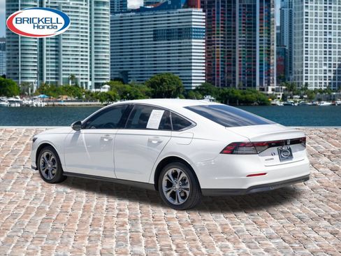 Certified 2023 Honda Accord EX image 8