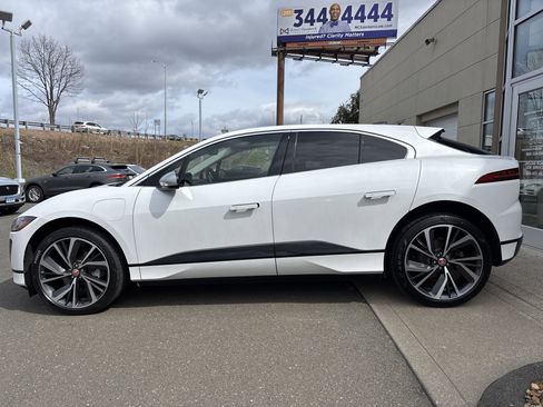Certified 2023 Jaguar I-PACE HSE AWD/4WD image 3