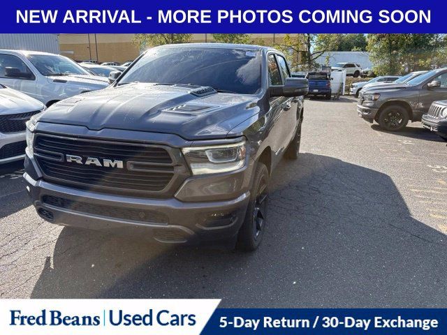 Used 2024 RAM 1500 Laramie AWD/4WD image 1