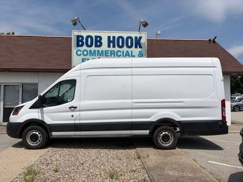 Used 2025 Ford Transit 250 148 High Roof Extended w/ Load Area Protection Package RWD image 27