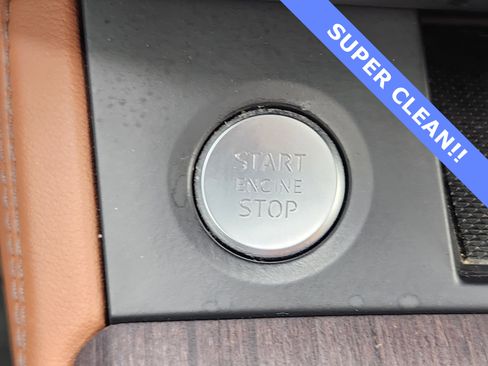 Used 2021 Audi Q5 Prestige w/ Prestige Package image 28