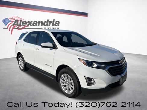 Certified 2018 Chevrolet Equinox LT image 3