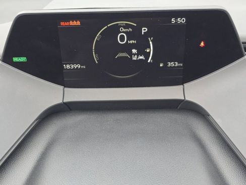 Used 2024 Toyota Prius LE image 12