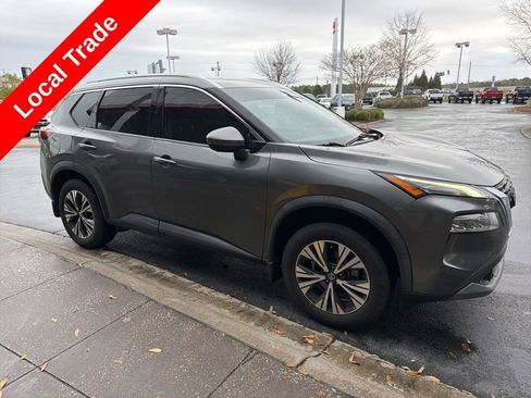 Used 2021 Nissan Rogue SV w/ Premium Package image 3