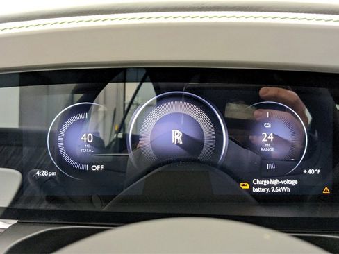 Used 2024 Rolls-Royce Spectre w/ Spectre Launch Package image 39