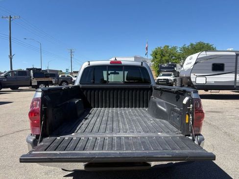 Used 2014 Toyota Tacoma 2WD Access Cab w/ SR5 Package image 9