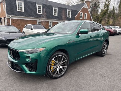 Used 2022 Maserati Levante Modena AWD/4WD image 1