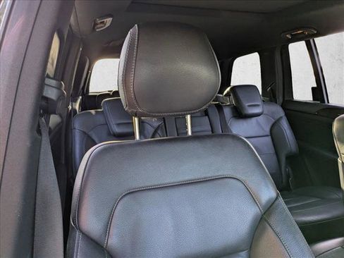 Used 2018 Mercedes-Benz GLS 450 4MATIC image 14