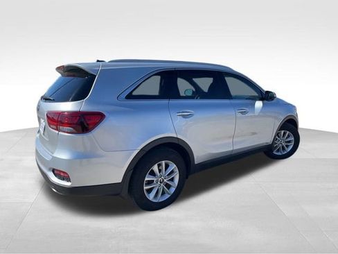 Used 2020 Kia Sorento LX w/ LX I4 Convenience Package image 27
