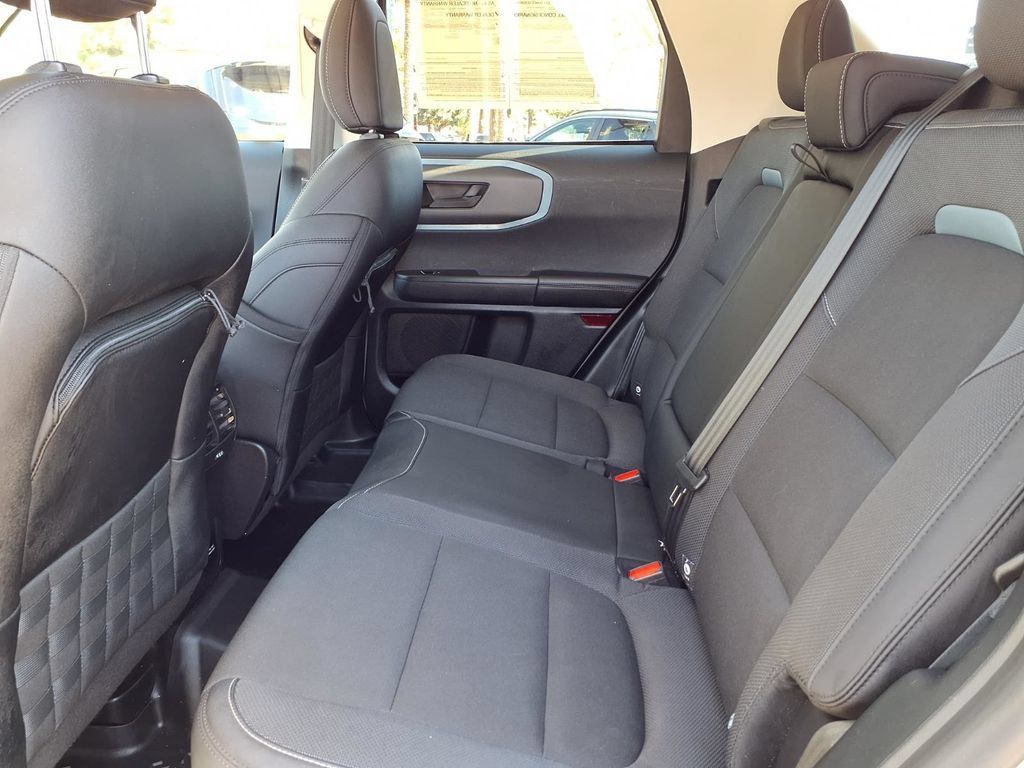 Used 2022 Ford Bronco Sport Badlands AWD/4WD image 9