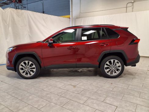 New 2025 Toyota RAV4 XLE Premium image 6