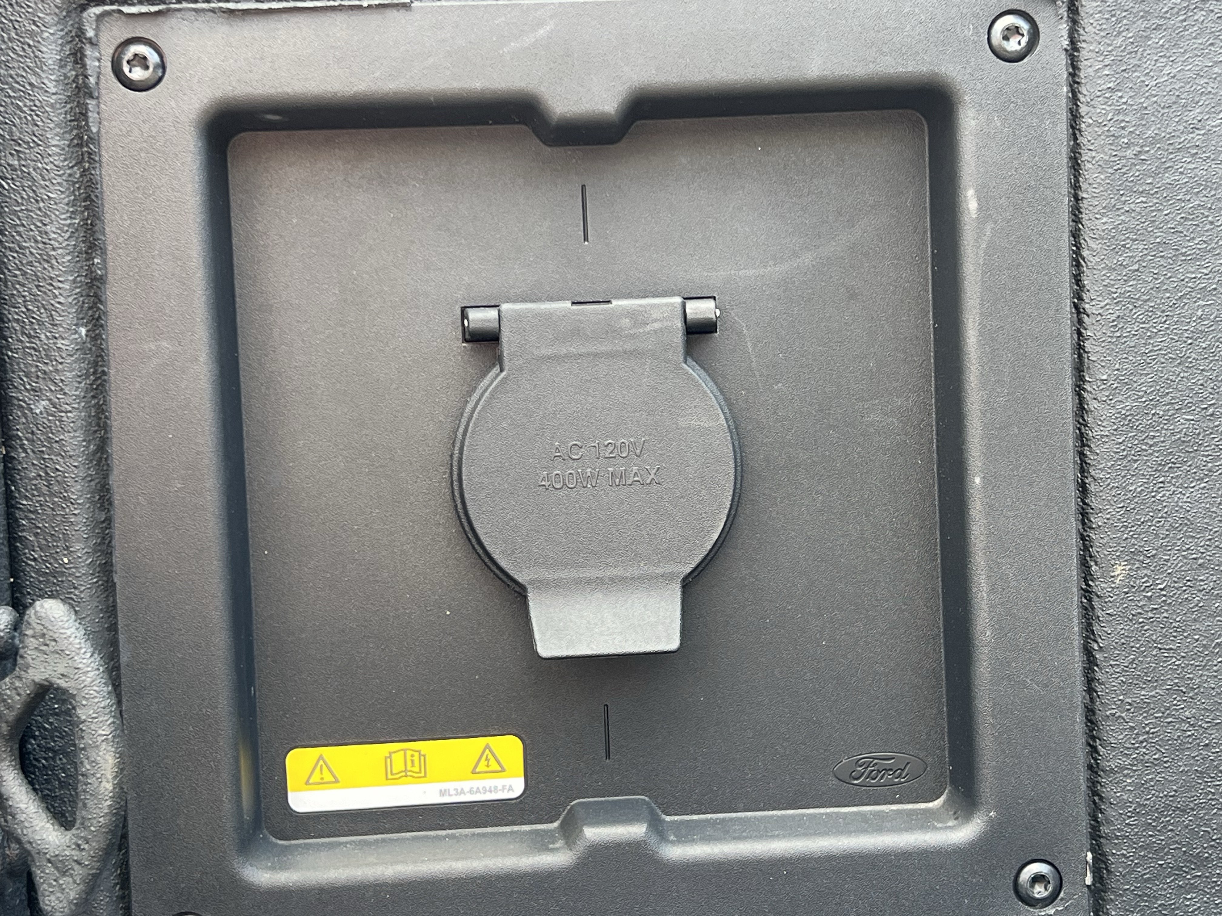 Used 2022 Ford F150 XLT w/ Equipment Group 302A High AWD/4WD image 10