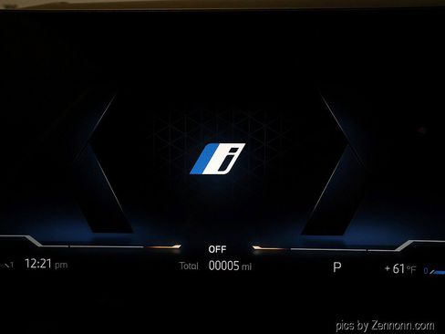 New 2026 BMW 550e xDrive w/ Executive Package image 18