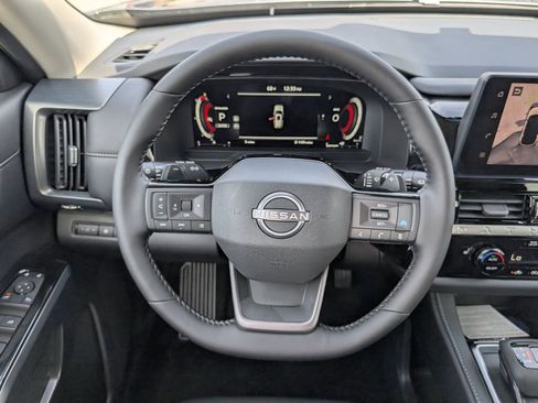 New 2026 Nissan Pathfinder SL w/ Cargo Package AWD/4WD image 12