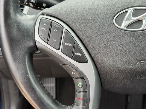 Used 2016 Hyundai Elantra Value Edition FWD image 16