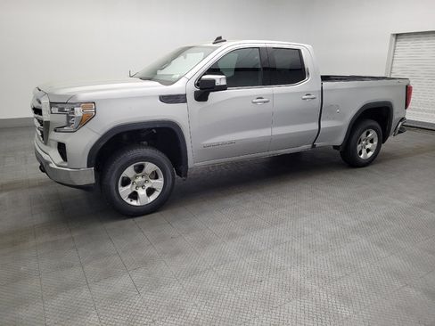 Used 2021 GMC Sierra 1500 SLE image 2