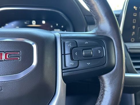Used 2022 GMC Yukon SLT w/ SLT Luxury Package AWD/4WD image 32