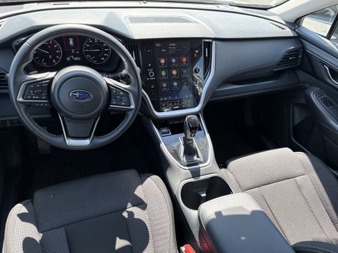 Used 2025 Subaru Outback Premium image 13