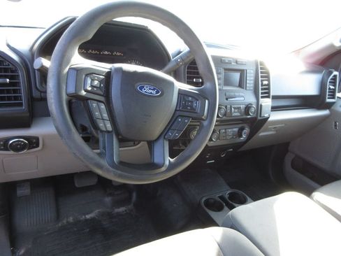 Used 2017 Ford F150 XL w/ Equipment Group 101A Mid RWD image 6
