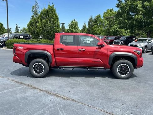 New 2026 Toyota Tacoma TRD Off-Road AWD/4WD image 3