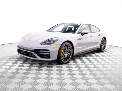 Used 2023 Porsche Panamera Turbo S w/ Assistance Package image 1