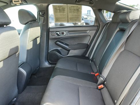 Used 2025 Honda Civic Sport image 19