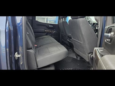 Used 2021 Chevrolet Silverado 1500 LT Trail Boss w/ Bed Protection Package image 11