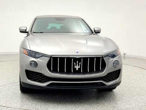 Used 2017 Maserati Levante 3.0L image 2