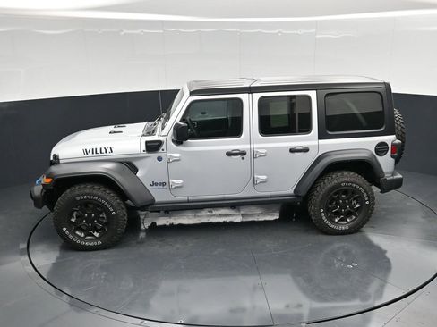 Used 2023 Jeep Wrangler Unlimited image 40