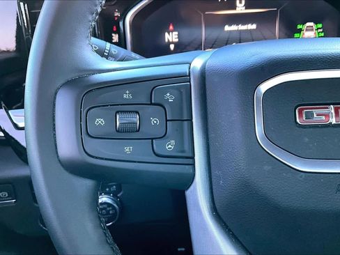 Used 2024 GMC Sierra 1500 SLT image 24