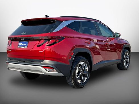 Certified 2025 Hyundai Tucson SEL AWD/4WD image 6