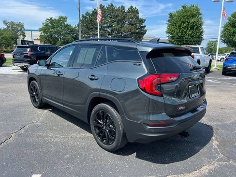 Used 2020 GMC Terrain SLE w/ Driver Convenience Package AWD/4WD image 7