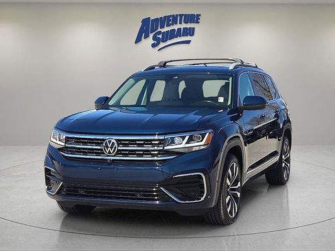 Used 2021 Volkswagen Atlas SEL Premium image 2