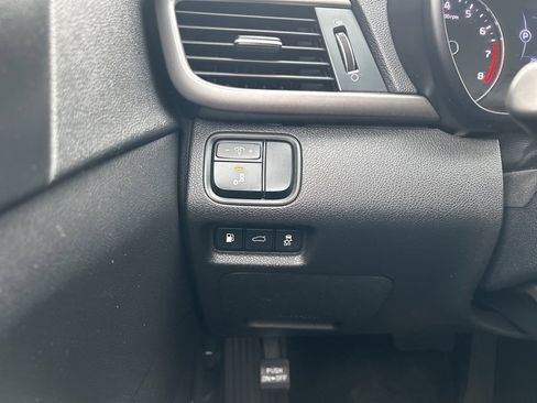 Used 2018 Kia Optima LX w/ Convenience Package image 29