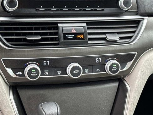 Used 2018 Honda Accord LX image 21