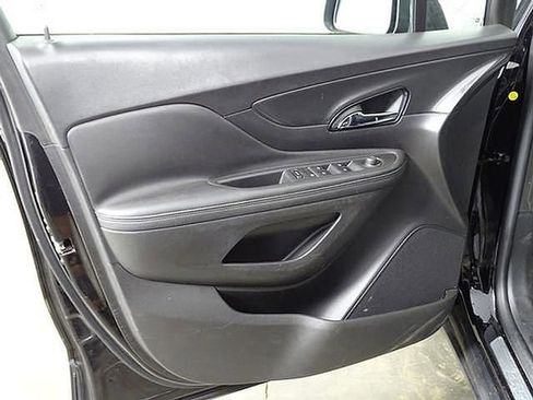 Used 2017 Buick Encore Preferred image 16