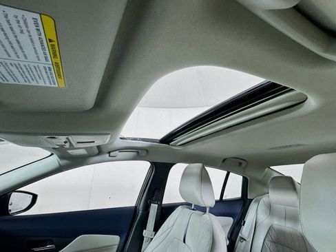 New 2026 Nissan Sentra SL image 18