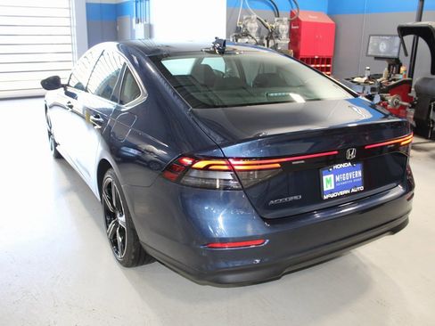 Used 2024 Honda Accord EX image 37