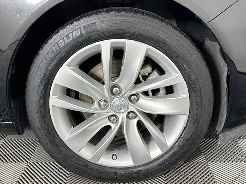Used 2016 Buick Regal image 30