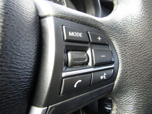 Used 2017 BMW X3 xDrive28i image 32